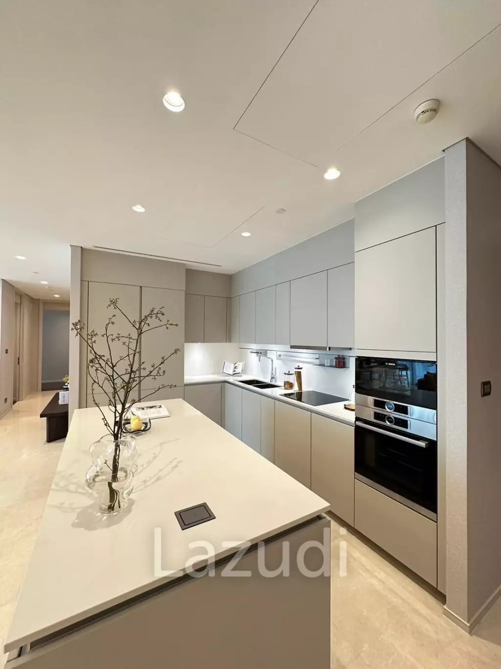 3 Bed 3 Bath 216 SQ.M The Residences at Sindhorn Kempinski