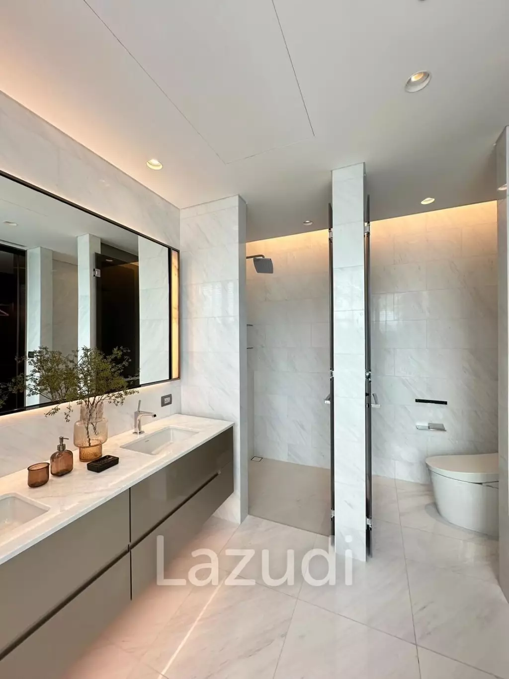 3 Bed 3 Bath 216 SQ.M The Residences at Sindhorn Kempinski
