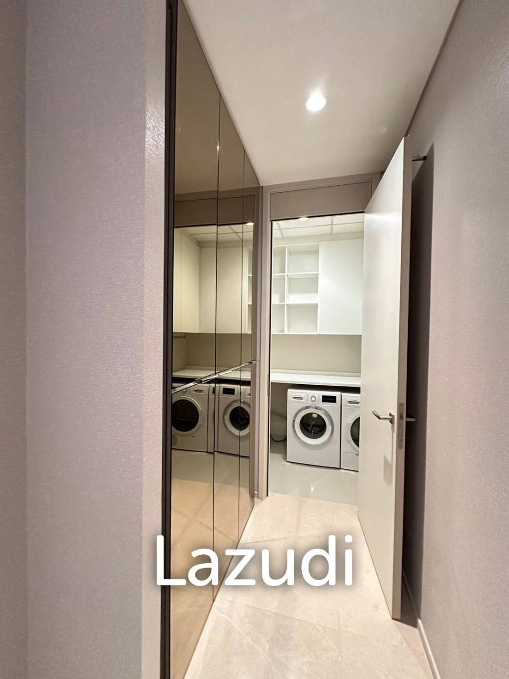3 Bed 3 Bath 216 SQ.M The Residences at Sindhorn Kempinski