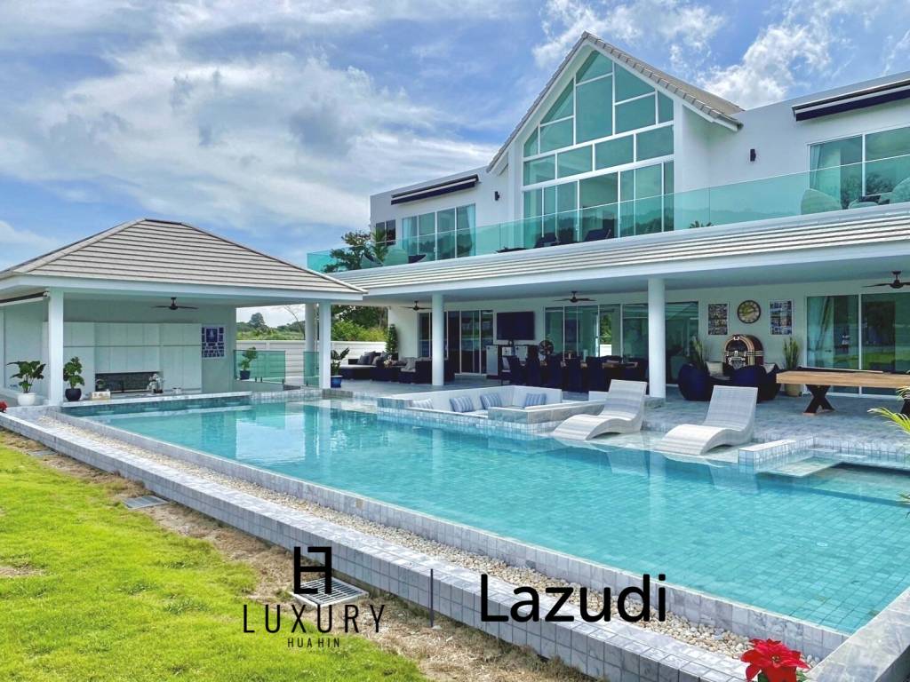 Black Mountain : Luxury 4 Bedroom Pool Villa