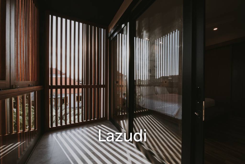 4 Bed 4 Bath 280 SQ.M Red Sunset