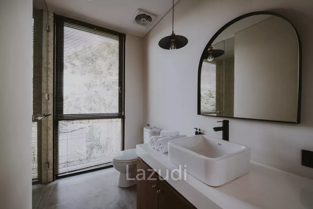 4 Bed 4 Bath 280 SQ.M Red Sunset