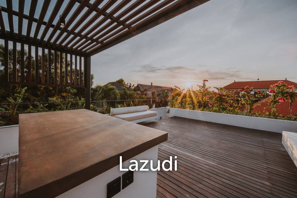 4 Bed 4 Bath 263.34 SQ.M Red Sunset