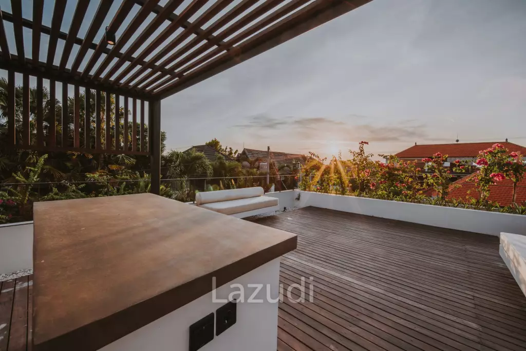 4 Bed 4 Bath 263.34 SQ.M Red Sunset