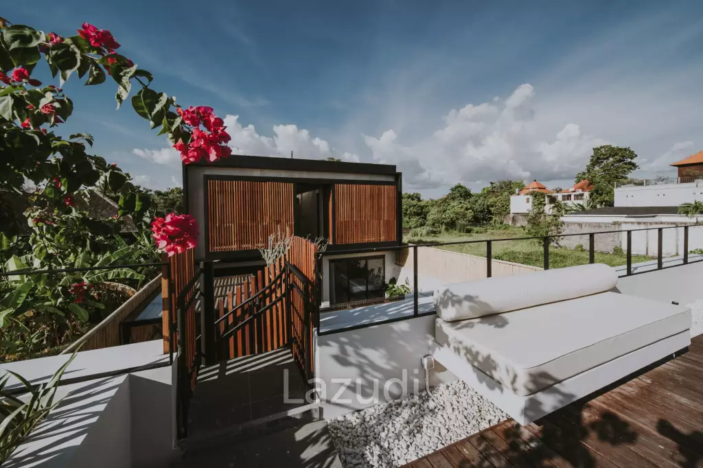 4 Bed 4 Bath 263.34 SQ.M Red Sunset
