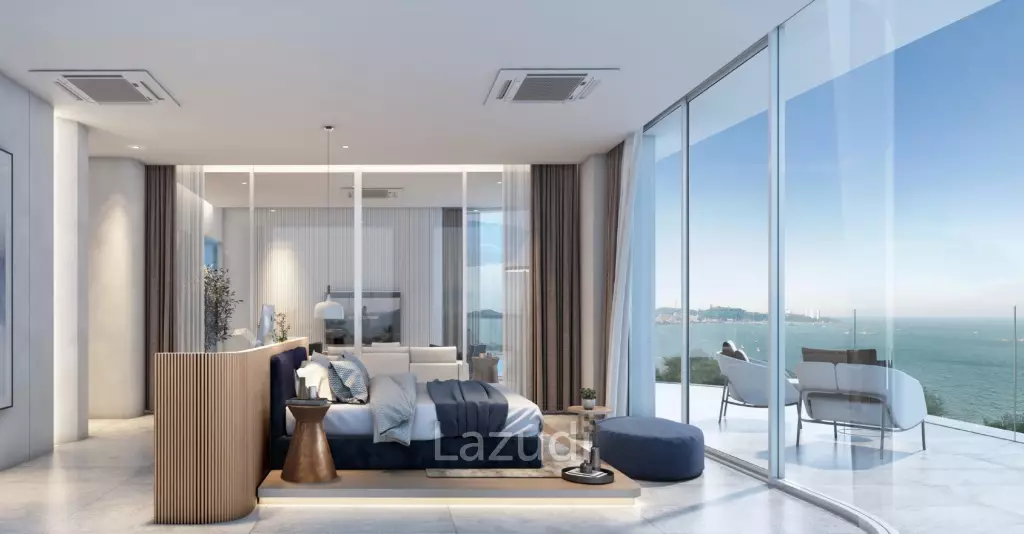 Ultra-Luxurious Beachfront Villa in Pattaya