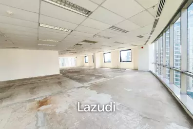 277 SQ.M Office for Rent at 208 Bankok Building