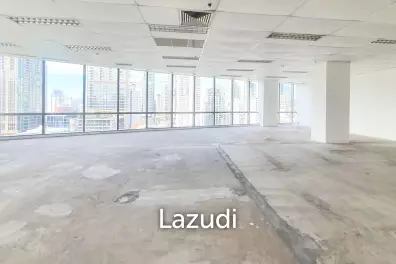 277 SQ.M Office for Rent at 208 Bankok Building