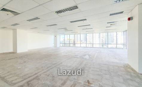 229 SQ.M Office for Rent at 208 Bankok Building
