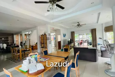 A 3-bedroom pool villa just 5 minutes away from Kamala Beach.