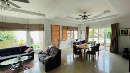 A 3-bedroom pool villa just 5 minutes away from Kamala Beach.