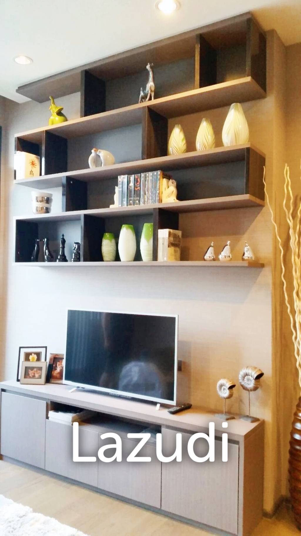 2 Bed 2 Bath 70 SQ.M The Diplomat Sathorn