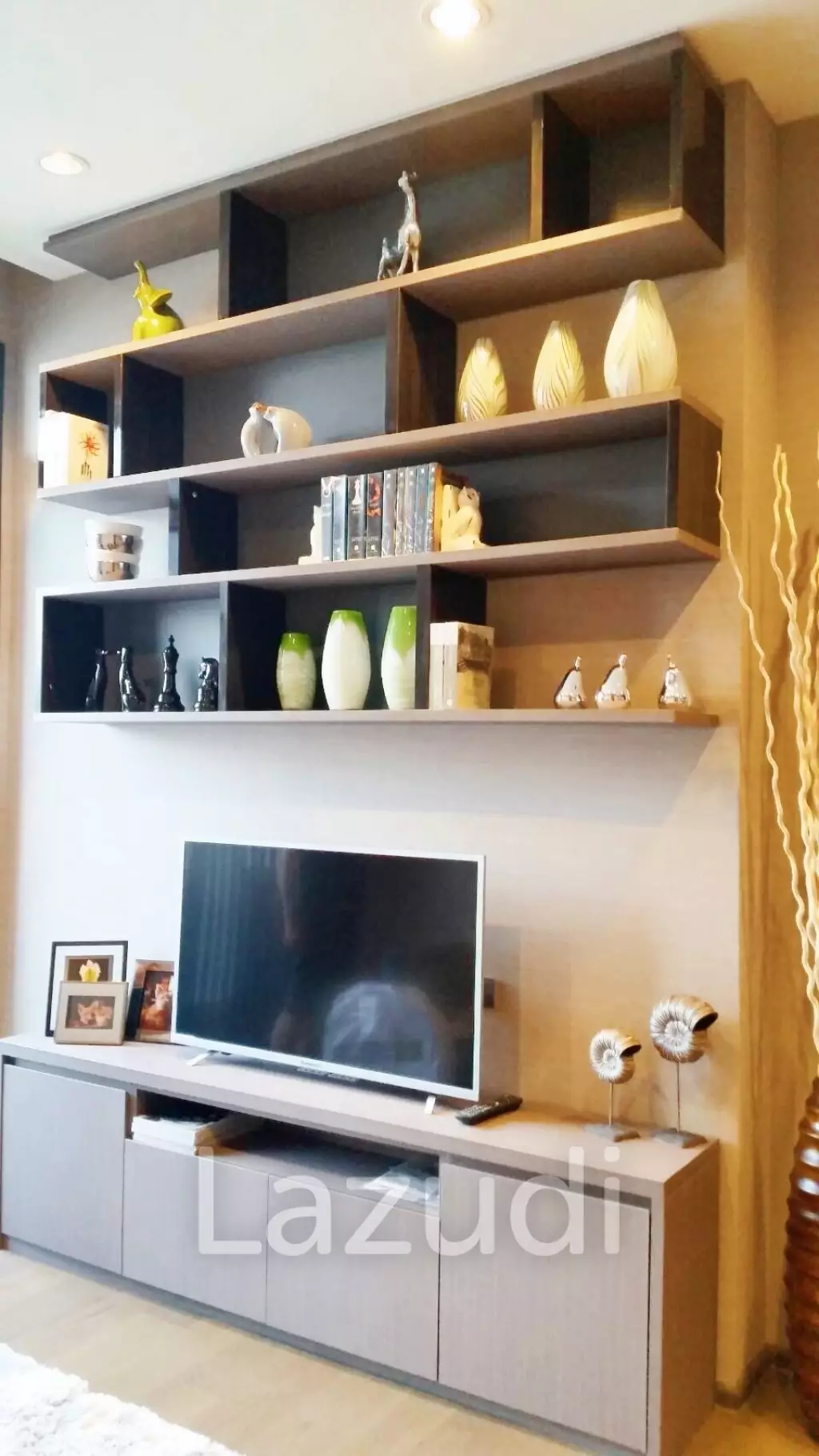 2 Bed 2 Bath 70 SQ.M The Diplomat Sathorn