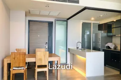 2 Bed 2 Bath 78 SQ.M The Room Sathorn - TanonPun