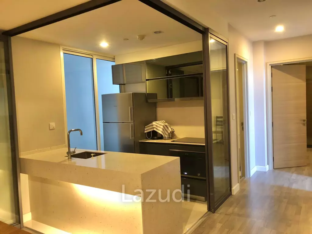 2 Bed 2 Bath 78 SQ.M The Room Sathorn - TanonPun