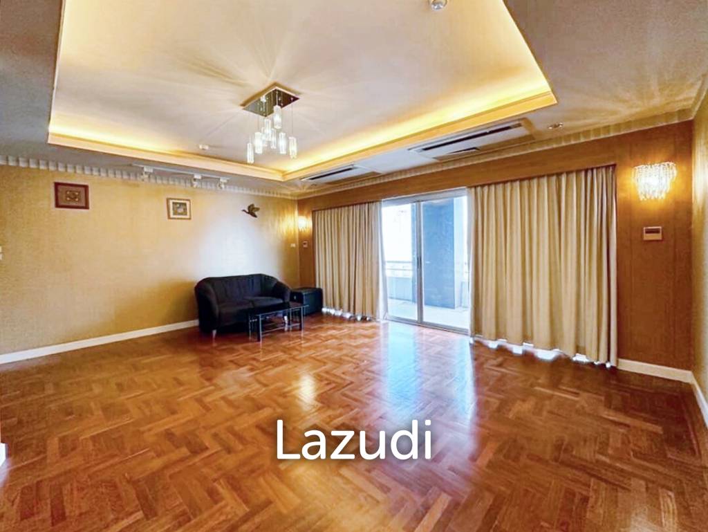 4 Bed 4 Bath 231 SQ.M Baan Kasemsan 1