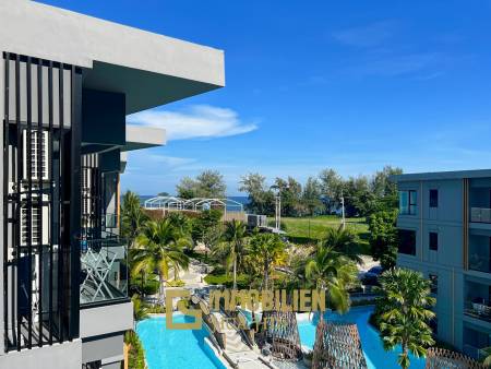 CARAPACE : 1 Bedroom Condo with Seaview