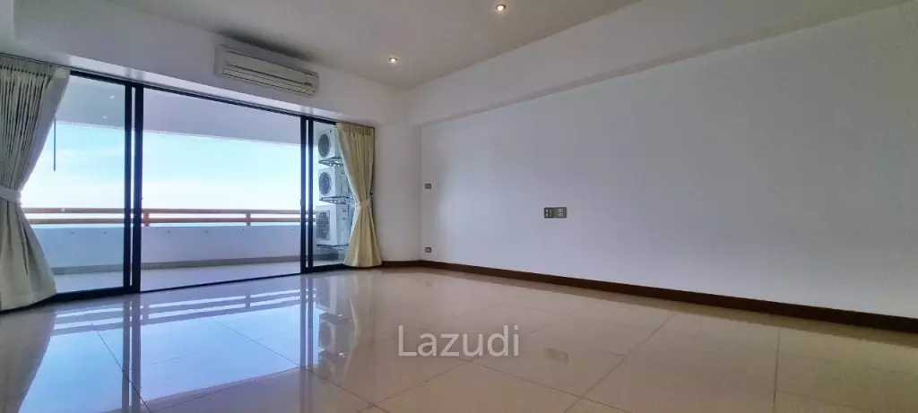 Studio 1 Bath 56 SQ.M. Sunshine Beach Condotel