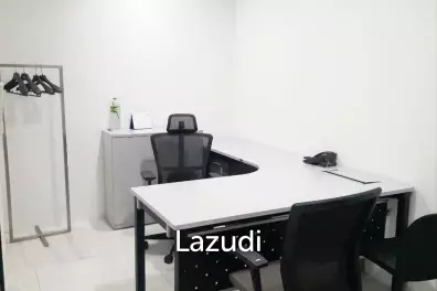 100 SQ.M Office space for rent in Watthana
