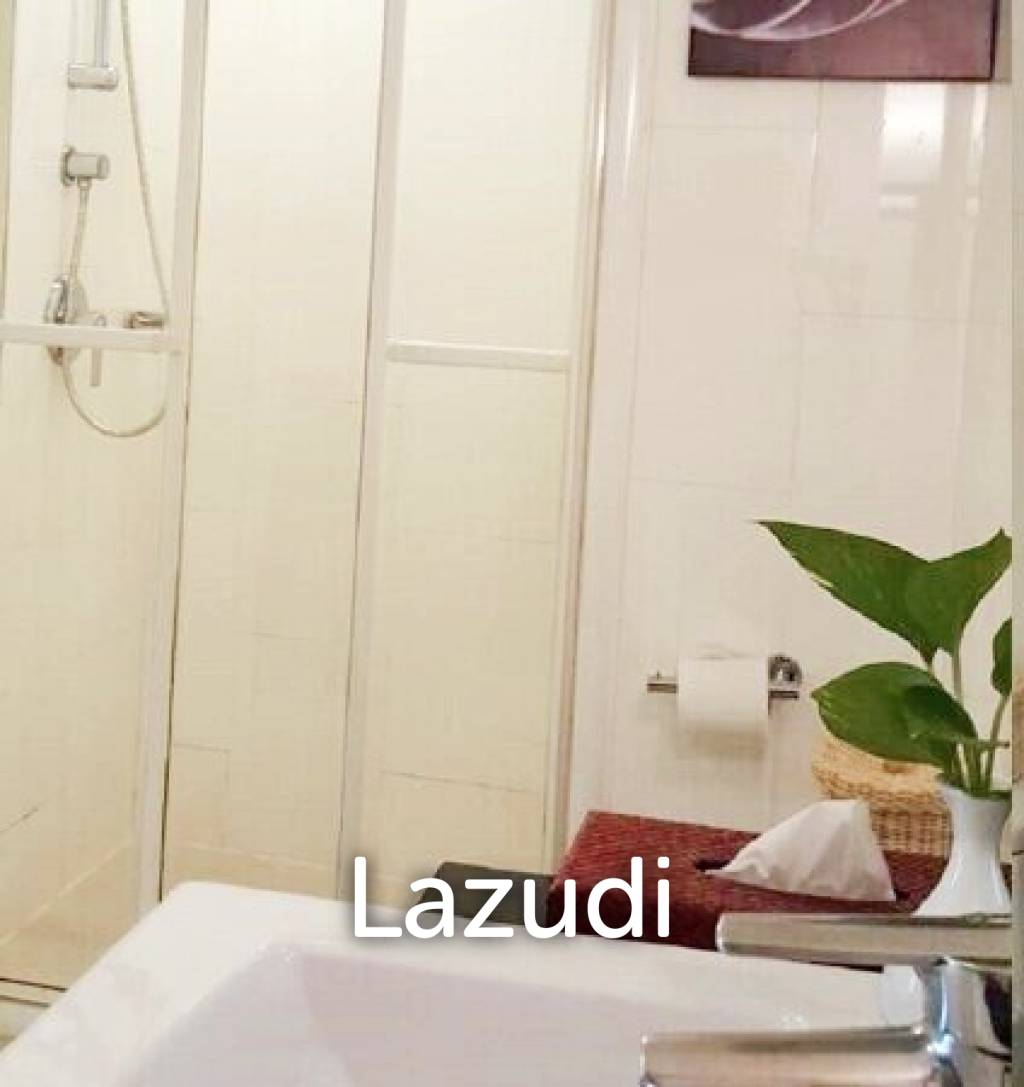 1 Bed 1 Bath 42 SQ.M At 21 Saladaeng