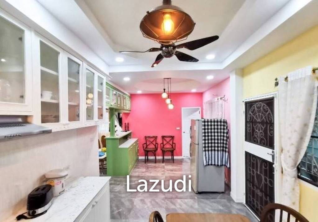 3 Beds 2 Baths 160 SQ.M. EK Thani Village