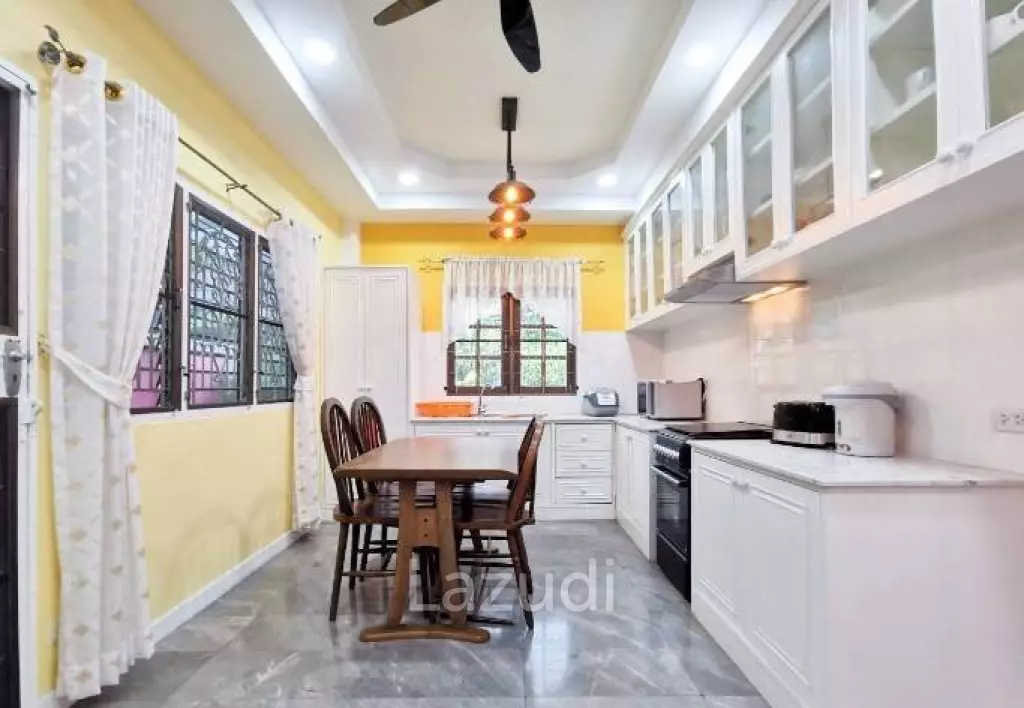 3 Beds 2 Baths 160 SQ.M. EK Thani Village
