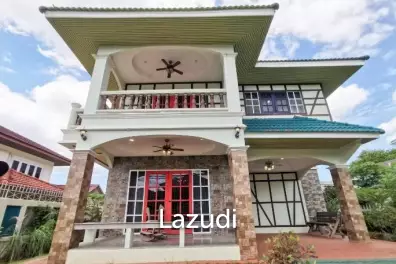 3 Bedroom 2 Baths 160 Sq.m. Ek Thani Village