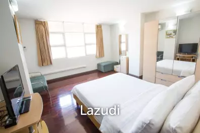 1 Bed 1 Bath 45 SQ.M Le Vanvarothai
