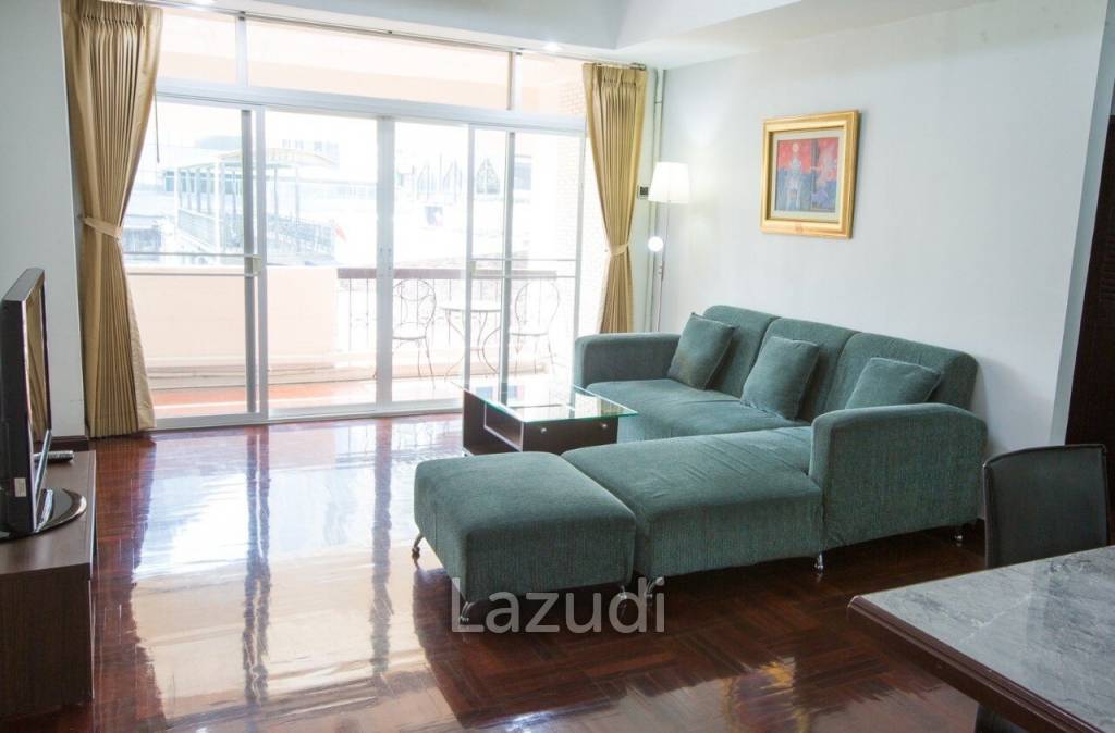 2 Bed 1 Bath 80 SQ.M Le Vanvarothai