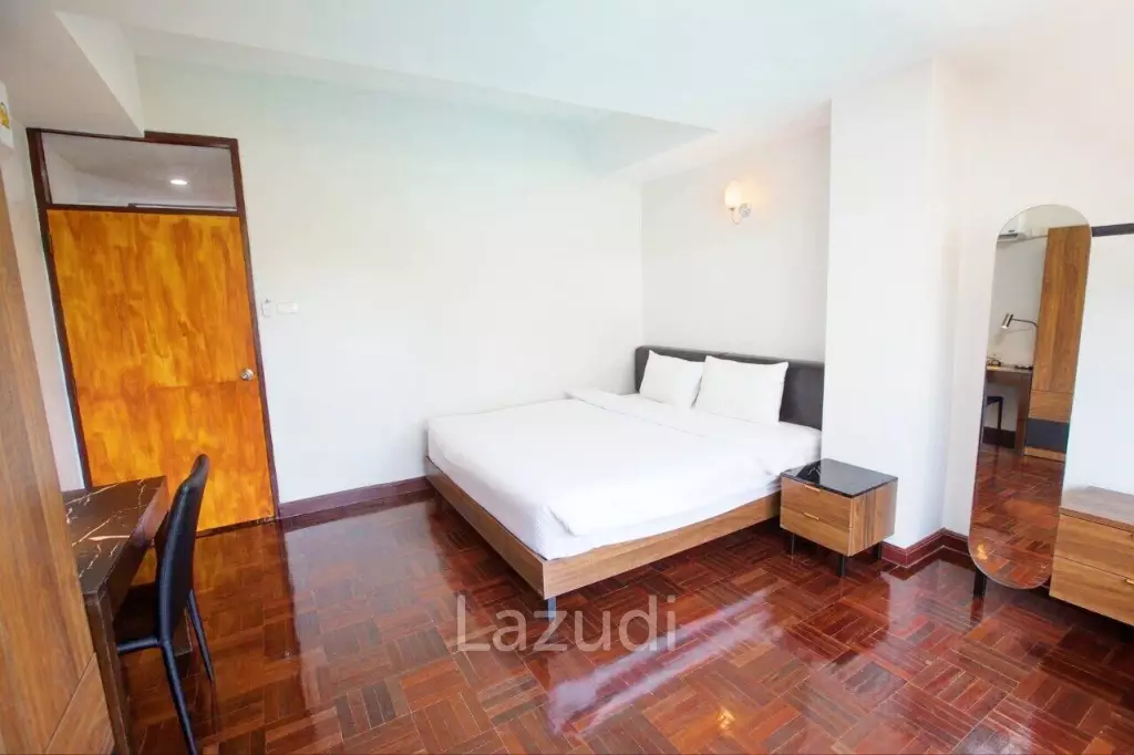 2 Bed 1 Bath 80 SQ.M Le Vanvarothai
