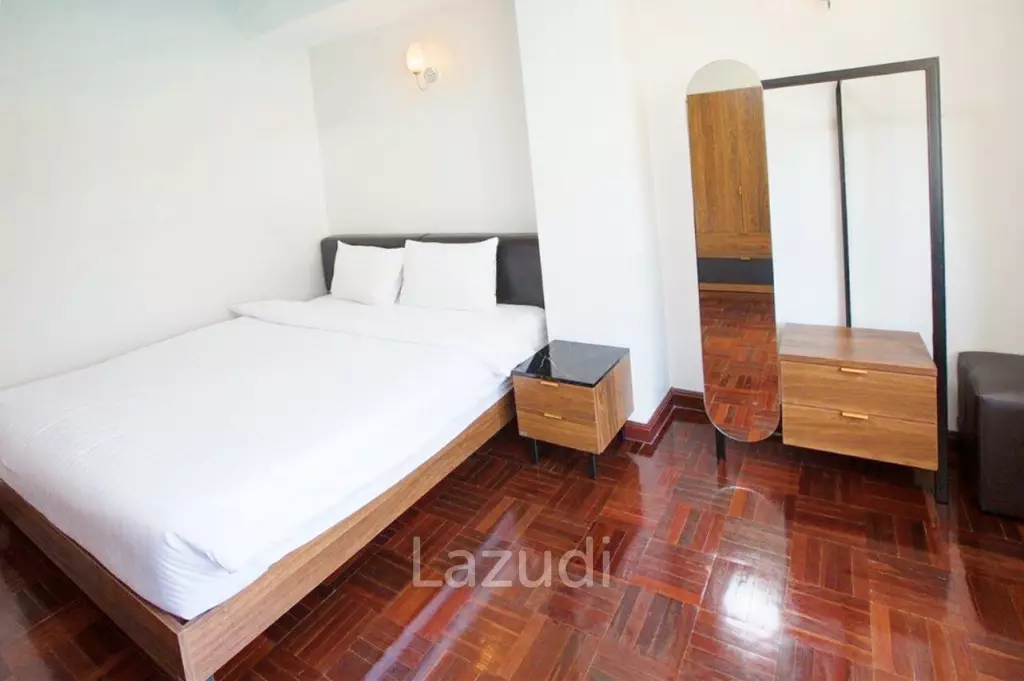 2 Bed 1 Bath 80 SQ.M Le Vanvarothai