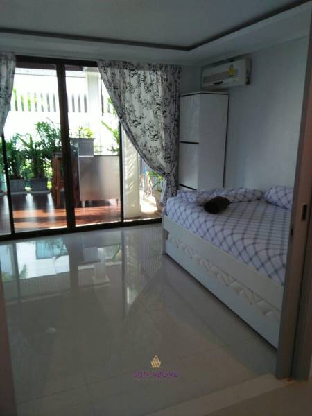 4 Bath 4 Bath Villa For Rent In Naiyang