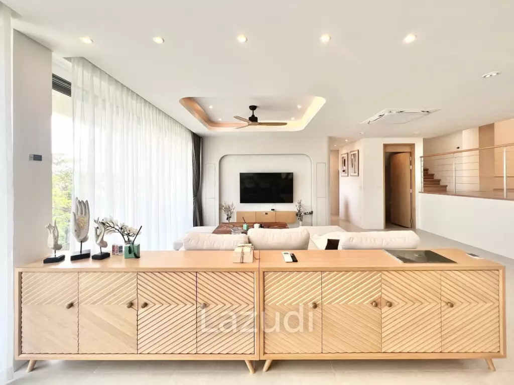2 Bed 3 Bath 239.20 SQ.M Blue Canyon Heights Home 1