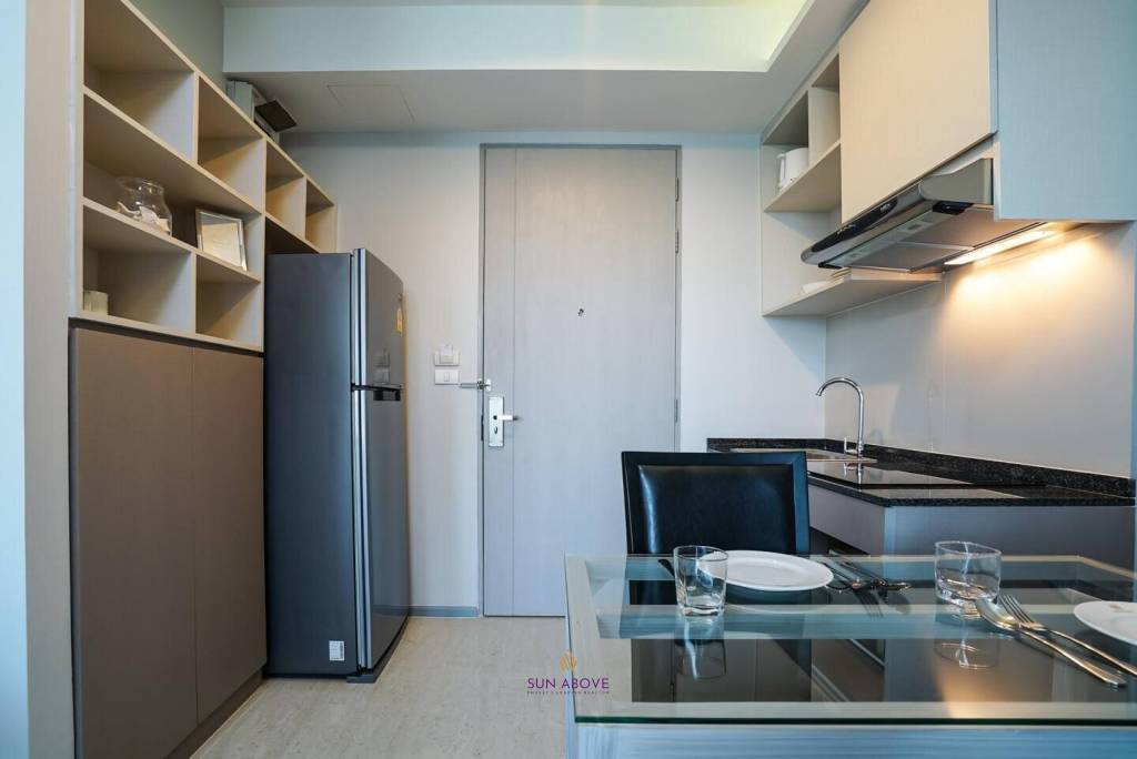 Cozy Studio Condominium near Surin beach, Phuket