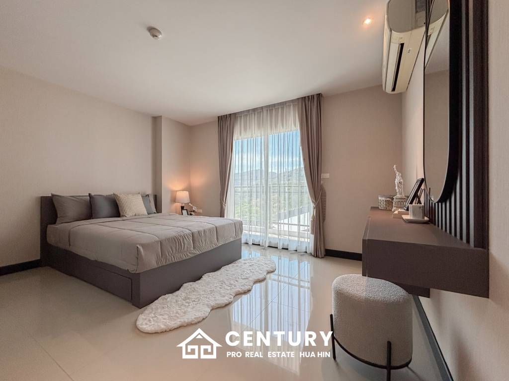 Luxurious 3-Bed Condo in Hua Hin The 88 Pool View