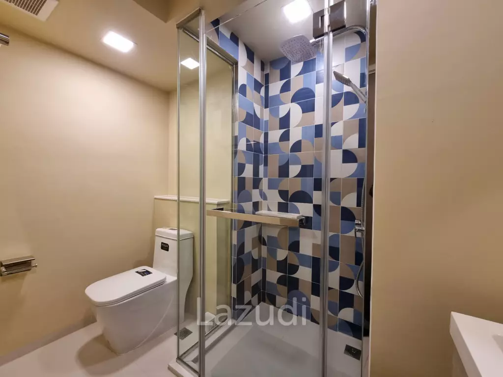 MARVEST Condo: 1 Bedroom Condo in Town