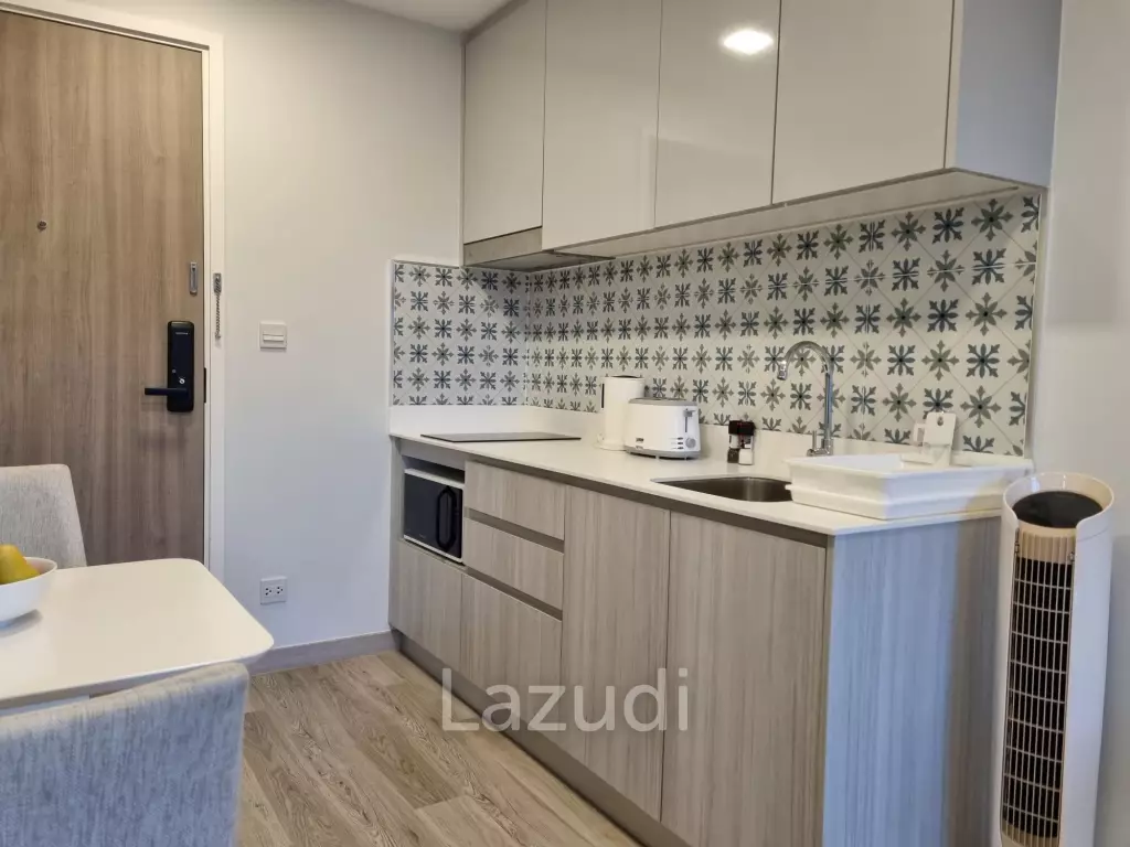 MARVEST Condo: 1 Bedroom Condo in Town