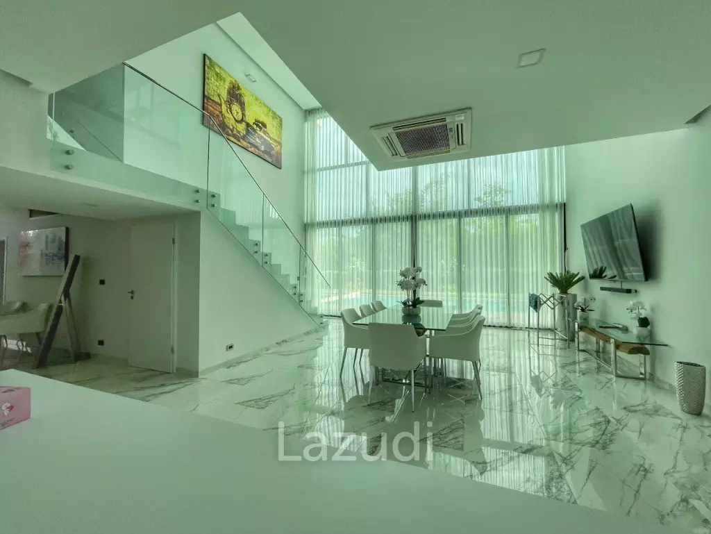 4 Beds 5 Baths 390 SQ.M. Villa in Bangsaray