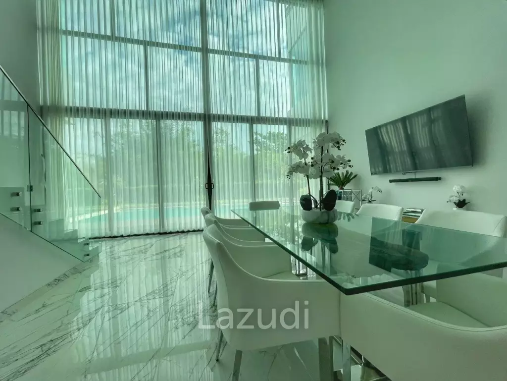 4 Beds 5 Baths 390 SQ.M. Villa in Bangsaray