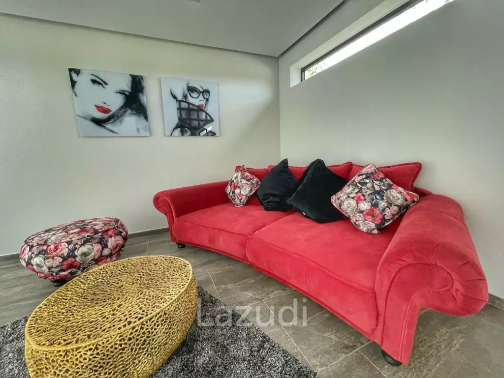 4 Beds 5 Baths 390 SQ.M. Villa in Bangsaray