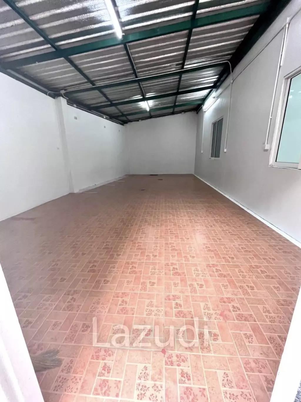 2 Units Building For Sale Close to Main Road