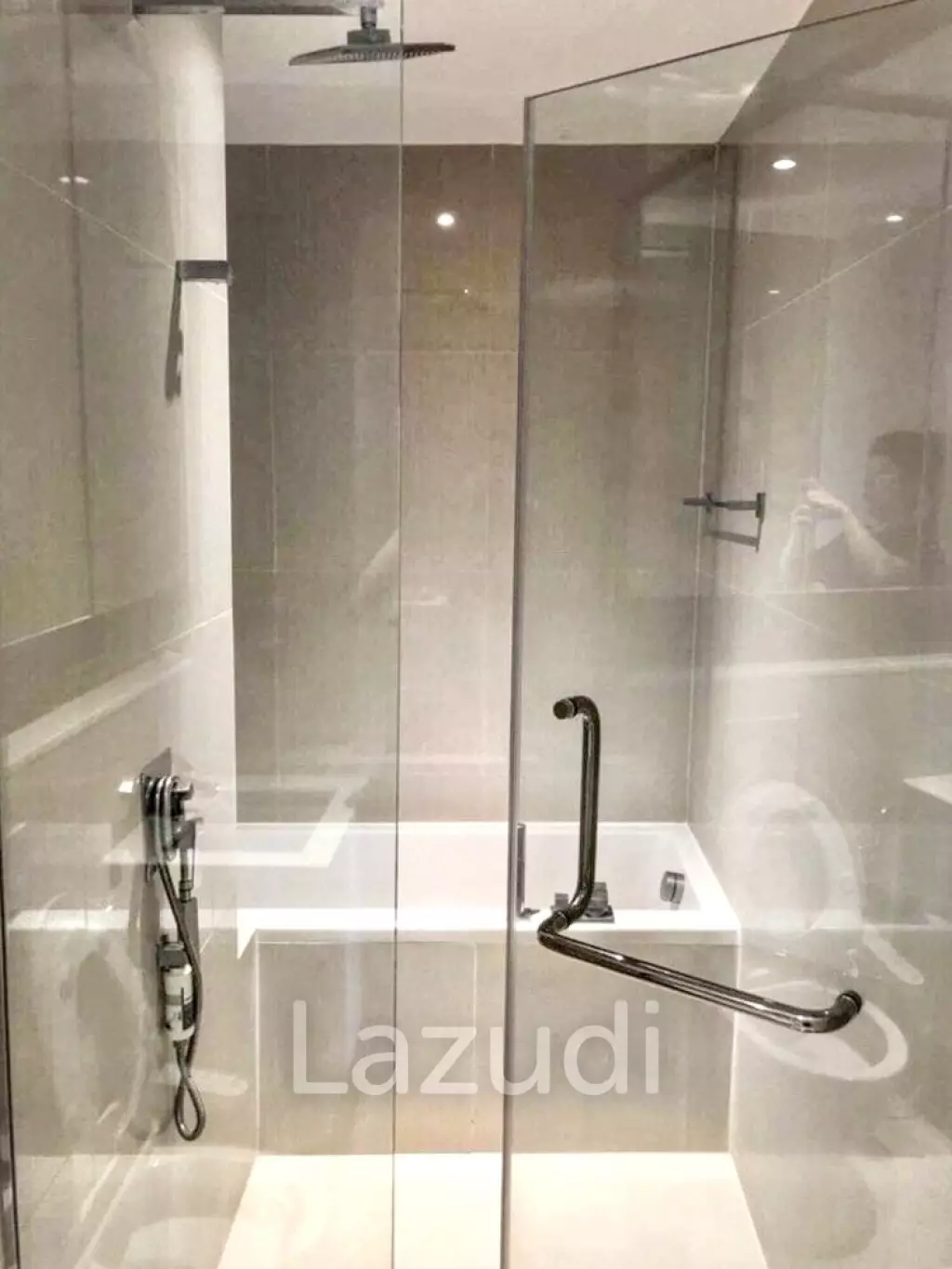 1 Bed 1 Bath 43 SQ.M H Sukhumvit 43