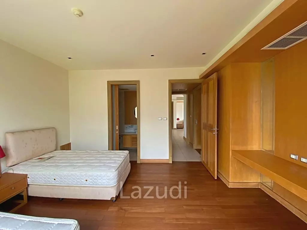 Great Deal! 2 Bed 2 Bath Condo At Blue Lagoon