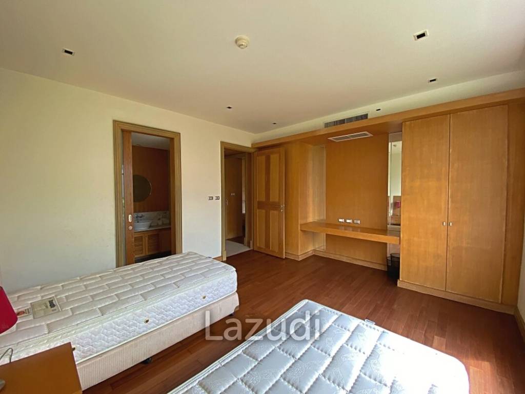 Great Deal! 2 Bed 2 Bath Condo At Blue Lagoon