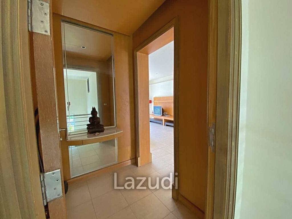 Great Deal! 2 Bed 2 Bath Condo At Blue Lagoon