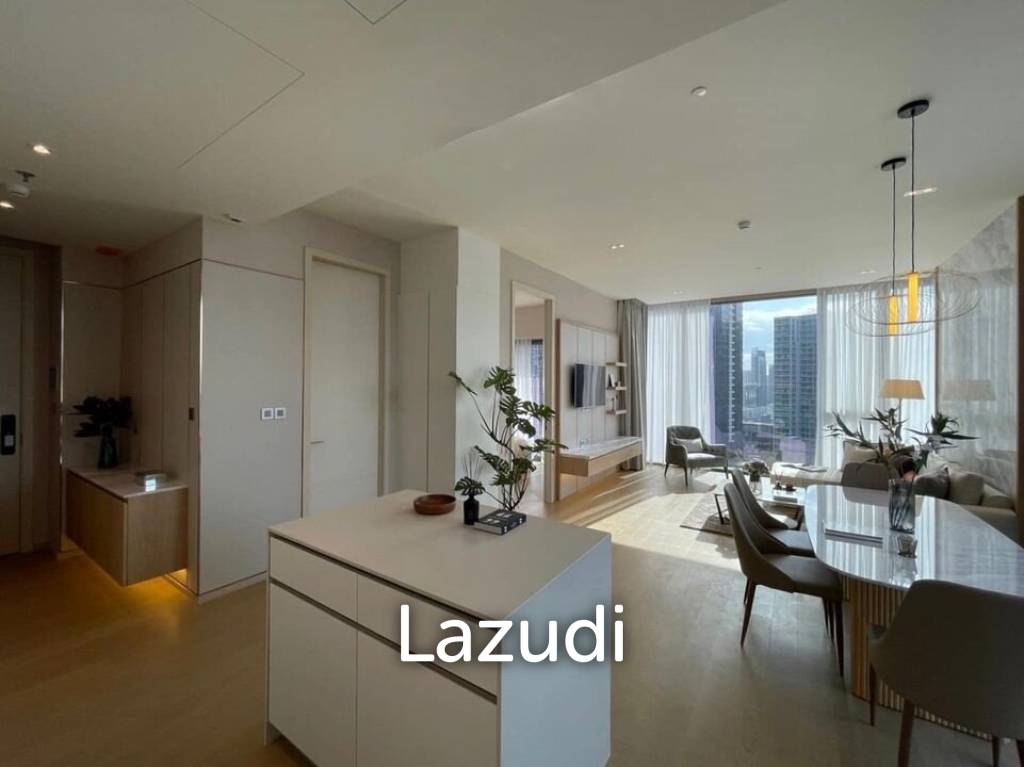 2 Bed 2 Bath 91 SQ.M The Strand Thonglor