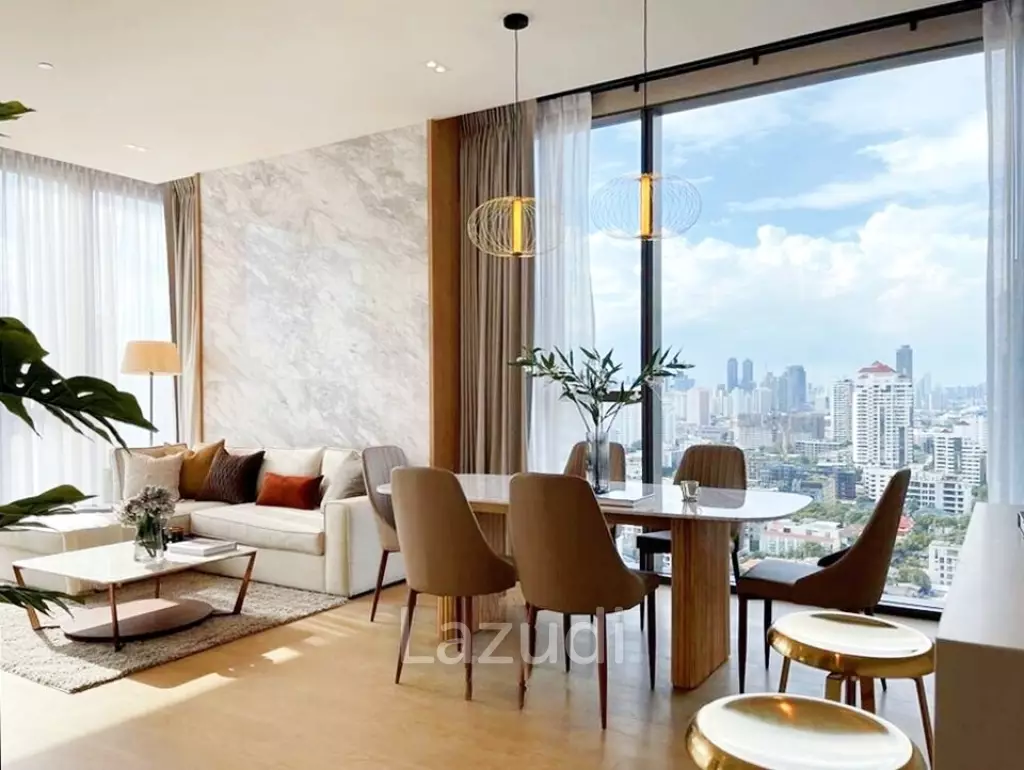2 Bed 2 Bath 91 SQ.M The Strand Thonglor