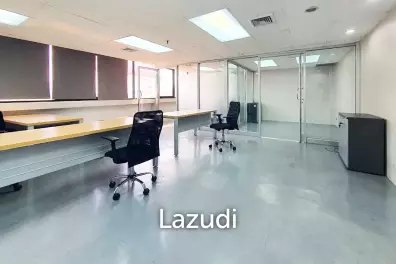 50 SQ.M Office at Jewellery Center Building