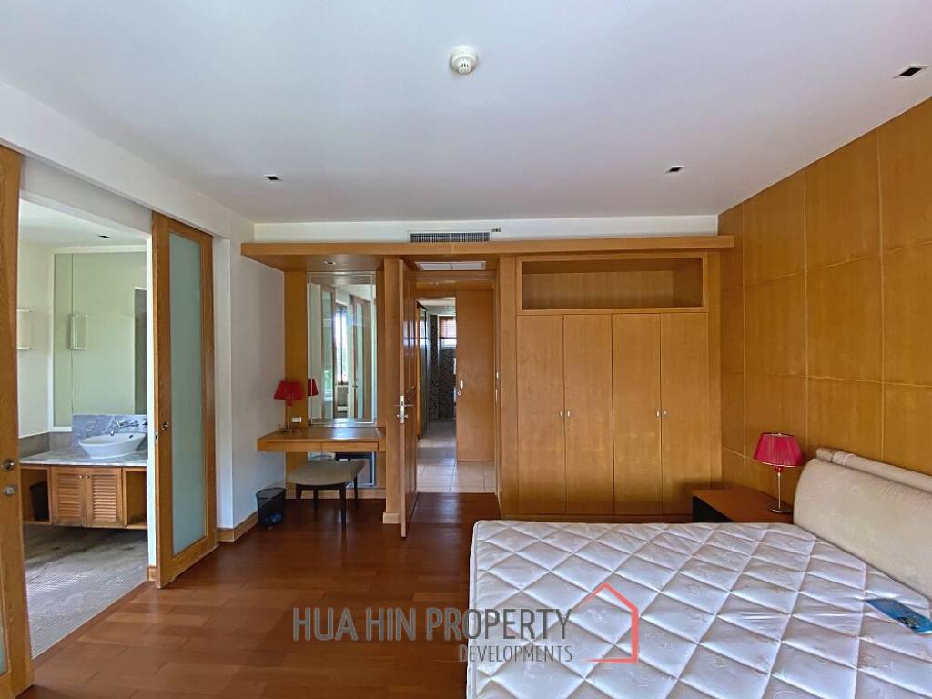Great Deal! 3rd Floor 2 Bed 2 Bath Condo For Sale at Blue Lagoon - Sheraton