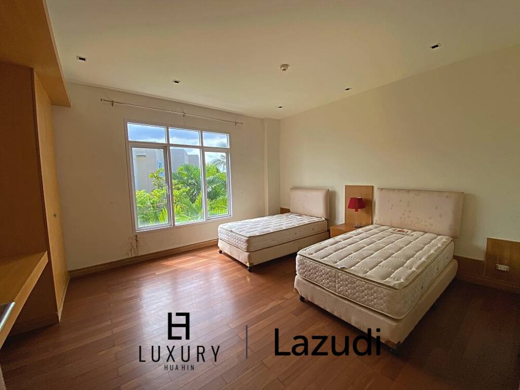 Great Deal! 3rd Floor 2 Bed 2 Bath Condo For Sale at Blue Lagoon - Sheraton